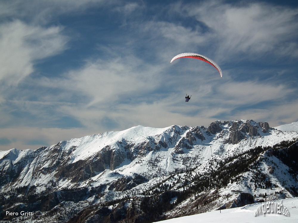 53 Parapandio dallo Scanapà - Colle di Monte Lanzana.JPG